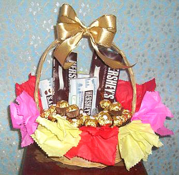canasta de chocolates ferrero rocher